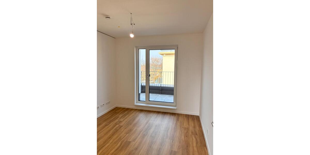 Dachgeschoßwohnung Berlin Treptow-Köpenick - 4.5 Zimmer, 106 m&sup2;, 2.295&euro; | Angebot:25499806