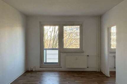 Wohnung Berlin Hellersdorf - 1 Zimmer, 36 m&sup2;, 549&euro; | Angebot:26243673