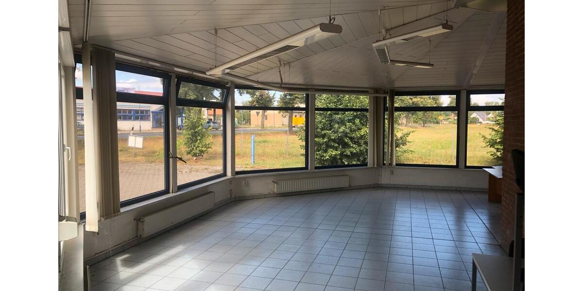 Gewerbeobjekt Königs Wusterhausen - 5&euro; | Angebot:26238576