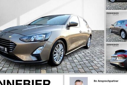 Ford Focus 60.664 km 15.570 &euro; Potsdam 14482