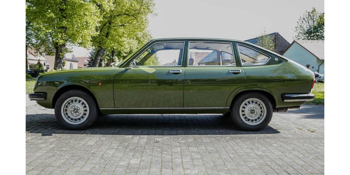Lancia Beta 21.600 km 7.200 &euro; Berlin 10713