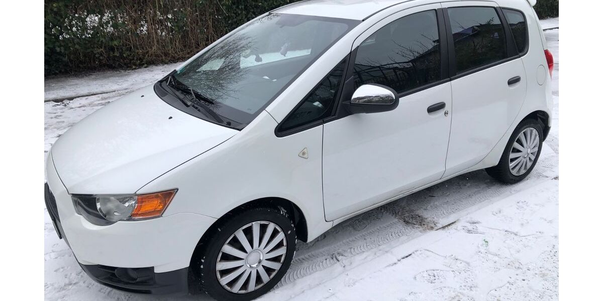 Mitsubishi Colt 117.251 km 3.900 &euro; Berlin 13507