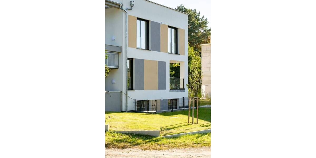 Architektonischer Hingucker: Neubau Wohnung (EG) im lichtdurchfluteten CUBE von Birkenwerder 3 zimmer