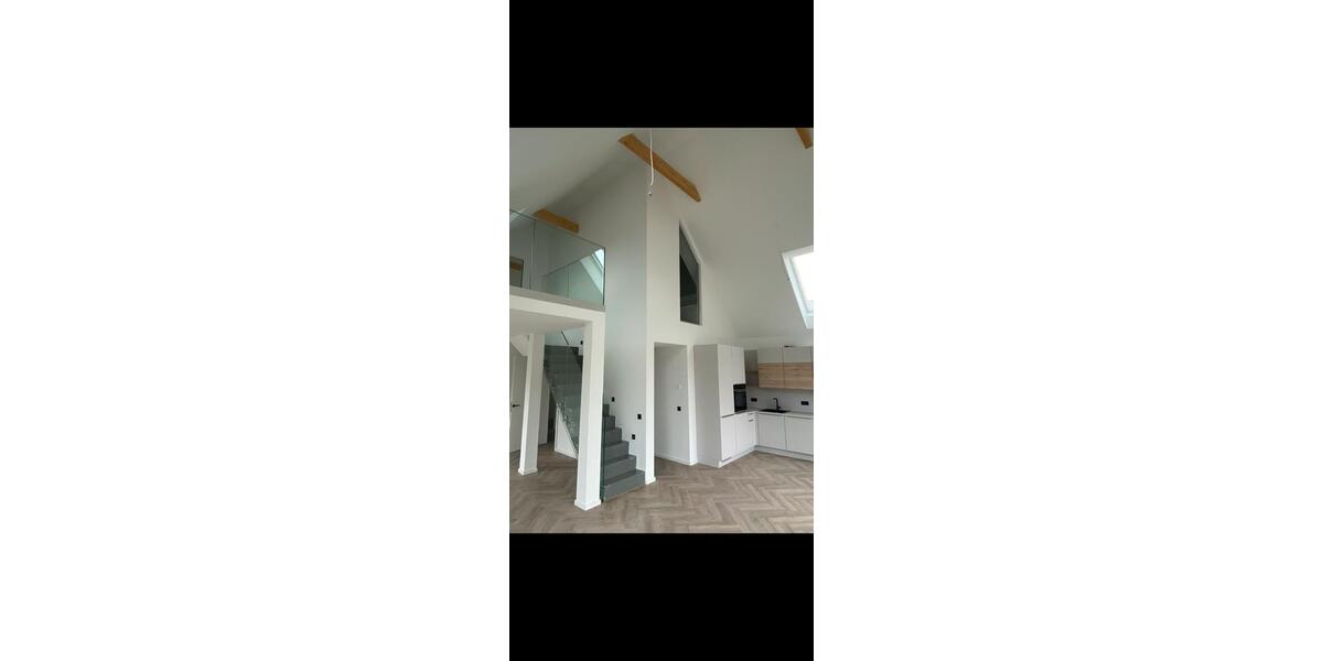 Maisonettenwohnung Kleinmachnow - 3.5 Zimmer, 116 m&sup2;, 2.630&euro; | Angebot:26631448
