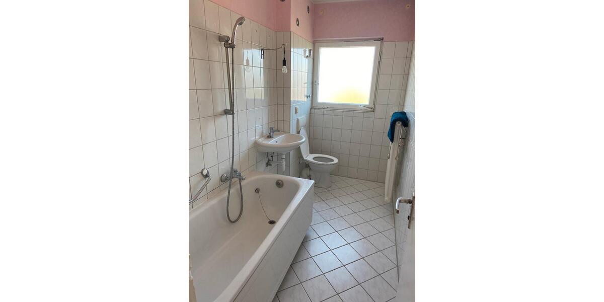 Etagenwohnung Berlin Spandau - 2 Zimmer, 63 m&sup2;, 205.000&euro; | Angebot:27305071