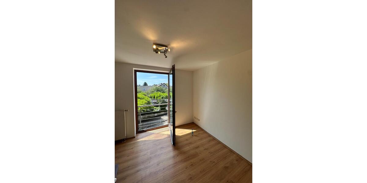 Etagenwohnung Schöneiche bei Berlin - 1 Zimmer, 36 m&sup2;, 159.000&euro; | Angebot:25948237