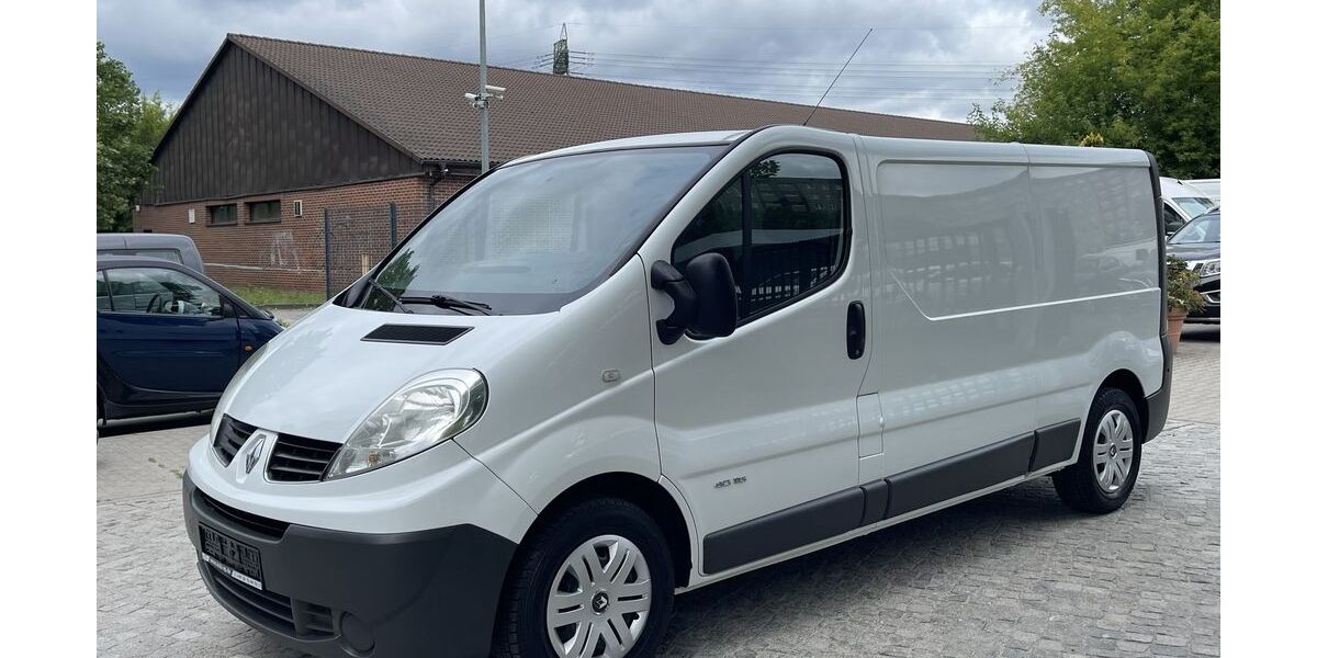 Renault Trafic 198.000 km 7.973 &euro; Berlin 12681