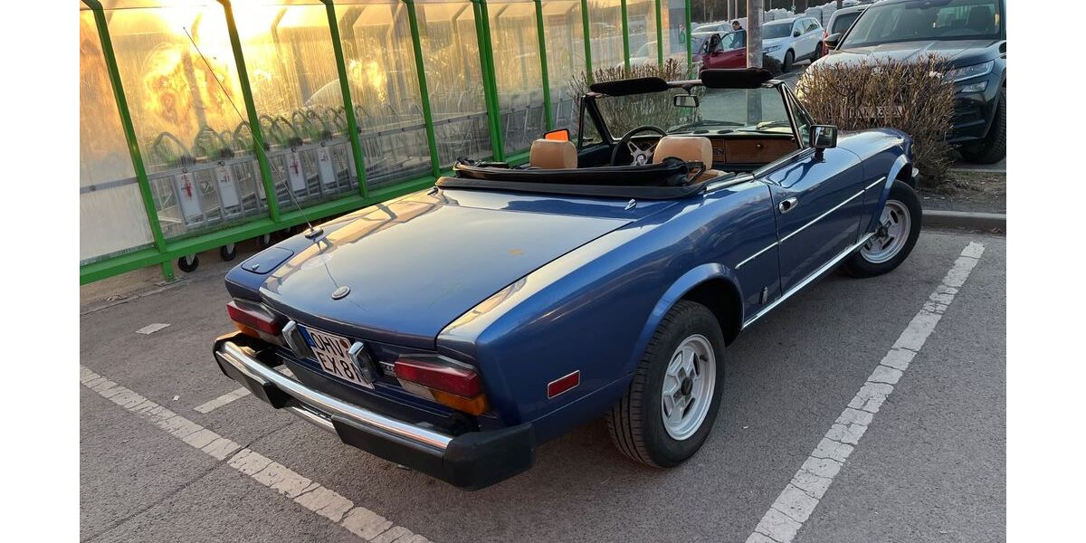 Fiat 124 Spider 125.000 km 7.400 &euro; Berlin 12357