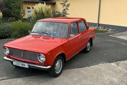 Lada 1200 54.000 km 5.900 &euro; Wandlitz OT Schönerlinde 16348
