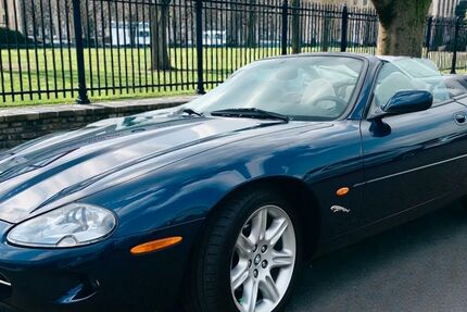 Jaguar XK8 96.600 km 26.300 &euro; Berlin 10707