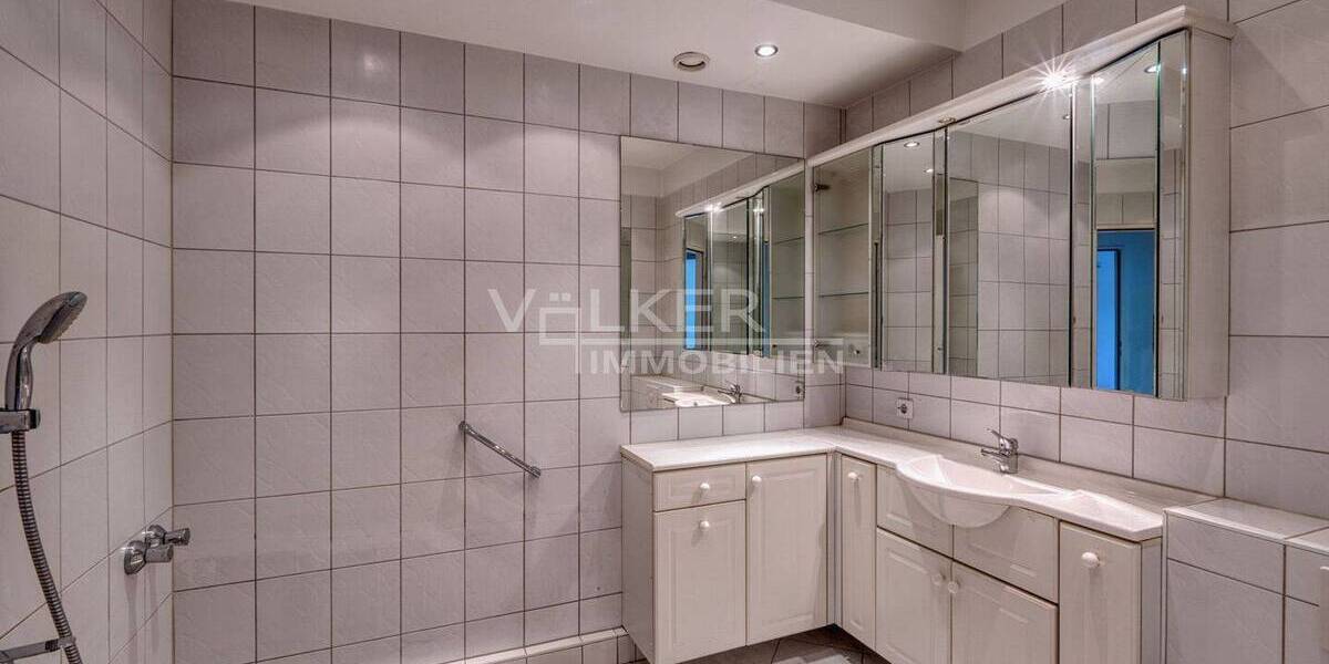Etagenwohnung Berlin Westend - 5 Zimmer, 155 m&sup2;, 629.000&euro; | Angebot:26629304