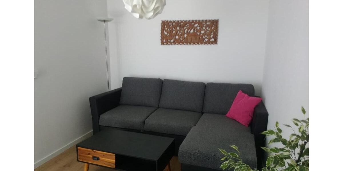 Dachgeschoßwohnung Berlin Marzahn-Hellersdorf - 2 Zimmer, 52 m&sup2;, 1.080&euro; | Angebot:24183060