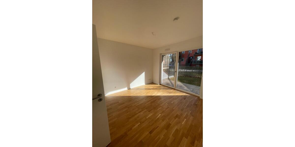 Erdgeschoßwohnung Berlin Friedrichshain-Kreuzberg - 2 Zimmer, 40 m&sup2;, 963&euro; | Angebot:25716793