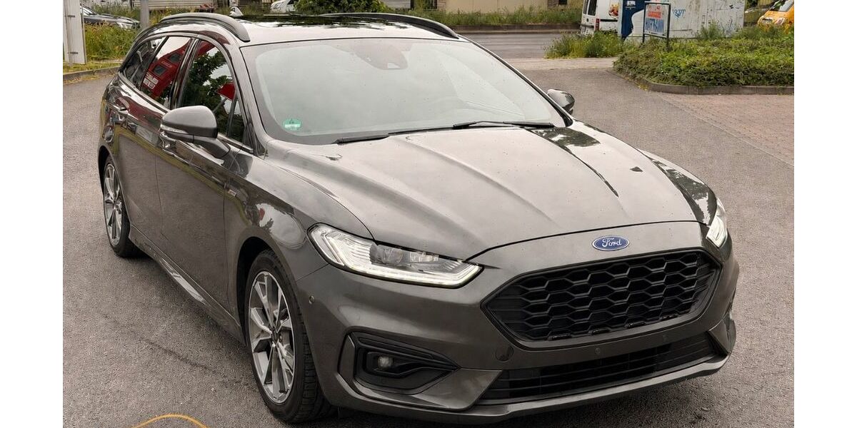 Ford Mondeo 215.000 km 6.950 &euro; Berlin 12351