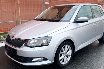 Skoda Fabia 189.000 km 4.999 &euro; Berlin 12057