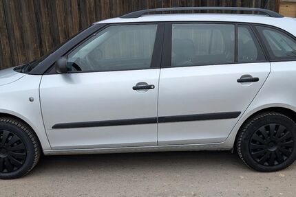 Skoda Fabia 70.860 km 4.000 &euro; Ludwigsfelde 14974