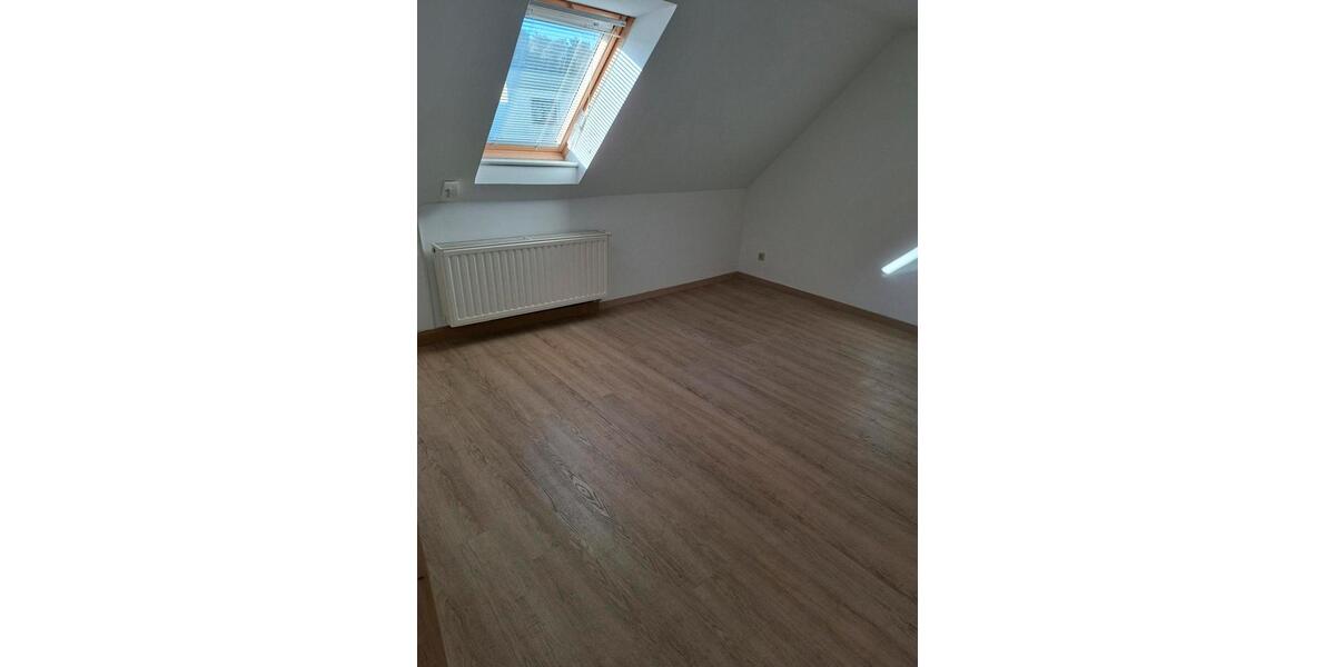 Doppelhaushälfte Berlin Mitte - 4 Zimmer, 100 m&sup2;, 850&euro; | Angebot:25614505
