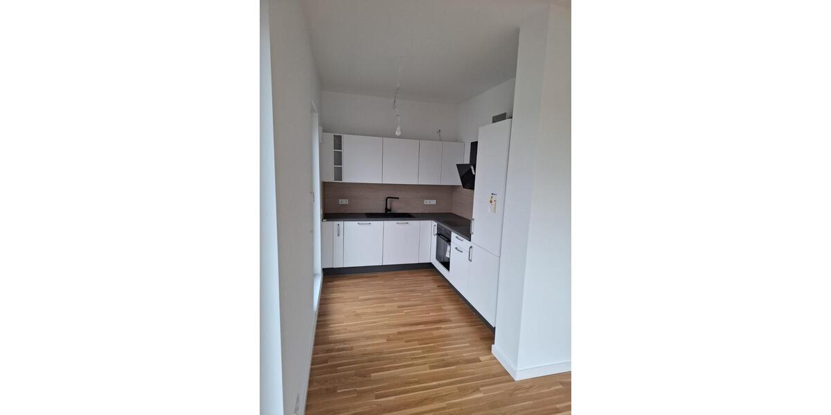 Etagenwohnung Berlin Treptow-Köpenick - 2 Zimmer, 82 m&sup2;, 1.480&euro; | Angebot:27717957