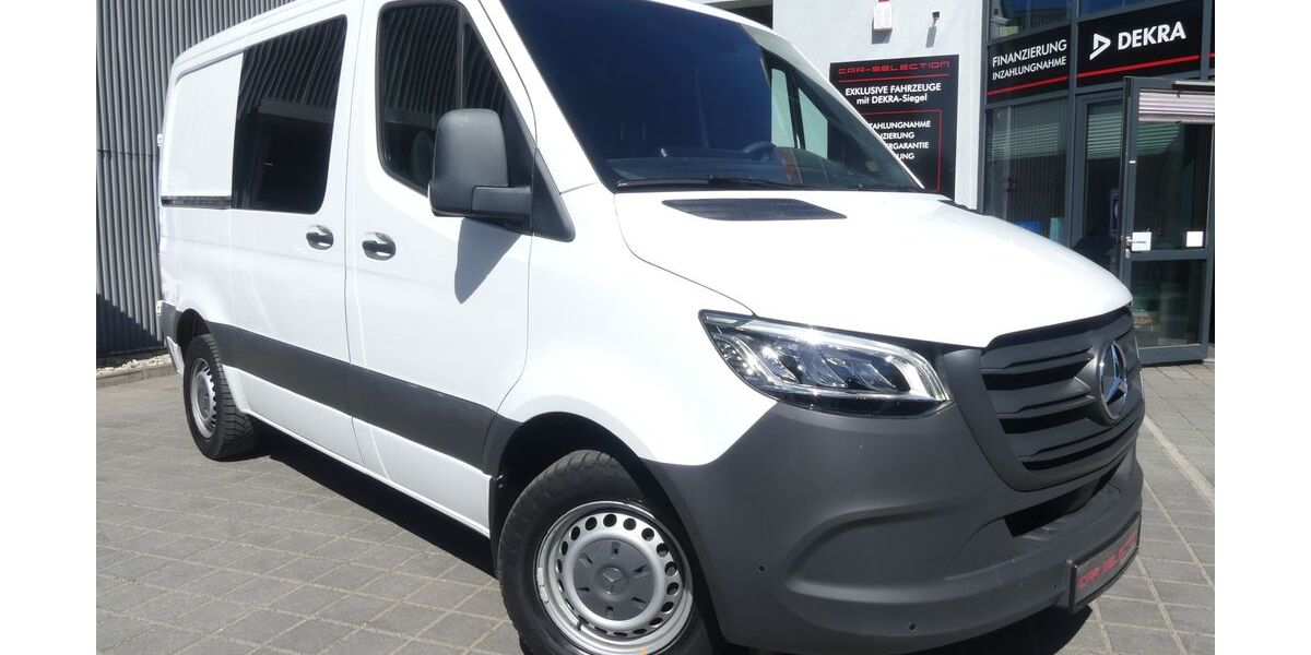 Mercedes-Benz Sprinter 106.239 km 28.800 &euro; Berlin 13156