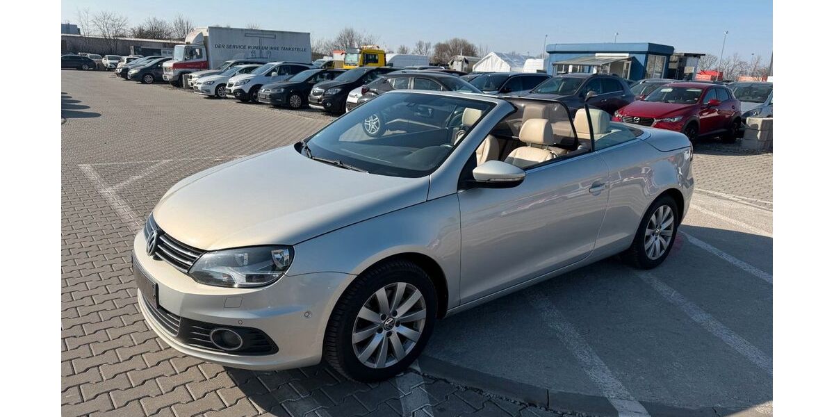 VW Eos 296.321 km 5.800 &euro; MITTENWALDE 15749