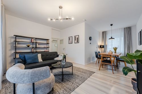 Etagenwohnung Berlin Spandau - 4 Zimmer, 80 m&sup2;, 1.751&euro; | Angebot:26375440