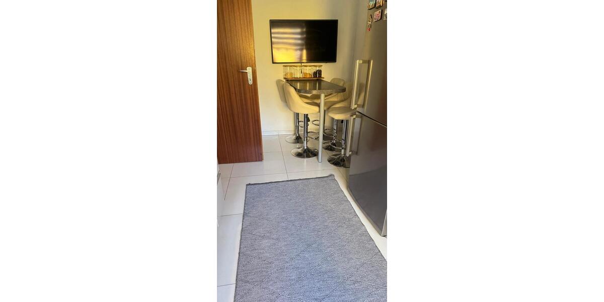 Einfamilienhaus Berlin Neukölln - 6 Zimmer, 250 m&sup2;, 3.500&euro; | Angebot:26443798