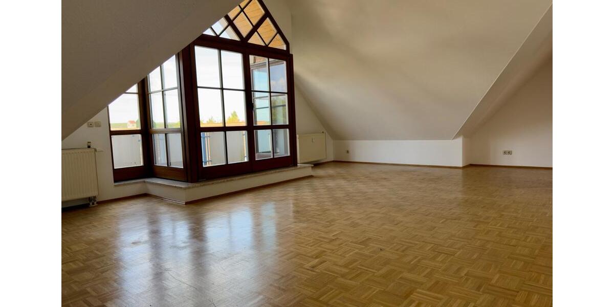 Dachgeschoßwohnung Leegebruch - 3 Zimmer, 94 m&sup2;, 250.000&euro; | Angebot:26818711