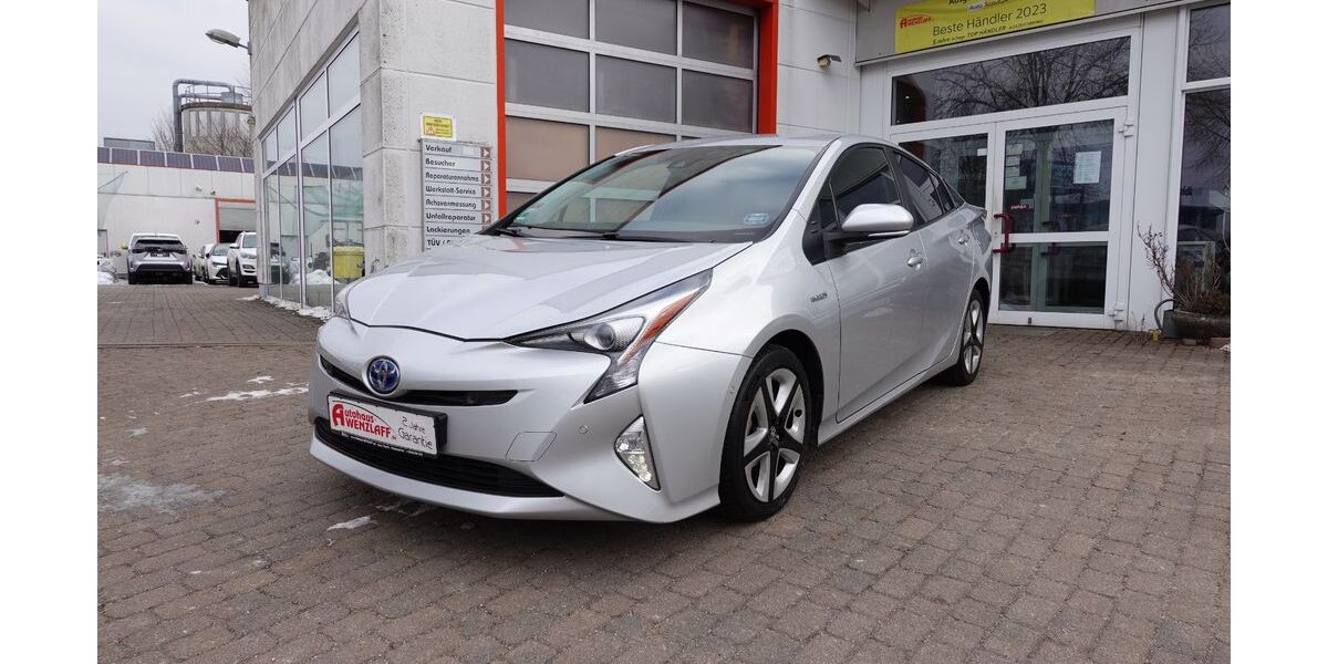 Toyota Prius 141.642 km 14.500 &euro; Dahlwitz Hoppegarten 15366