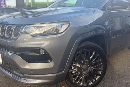 Jeep Compass 42.763 km 24.996 &euro; Berlin 13127