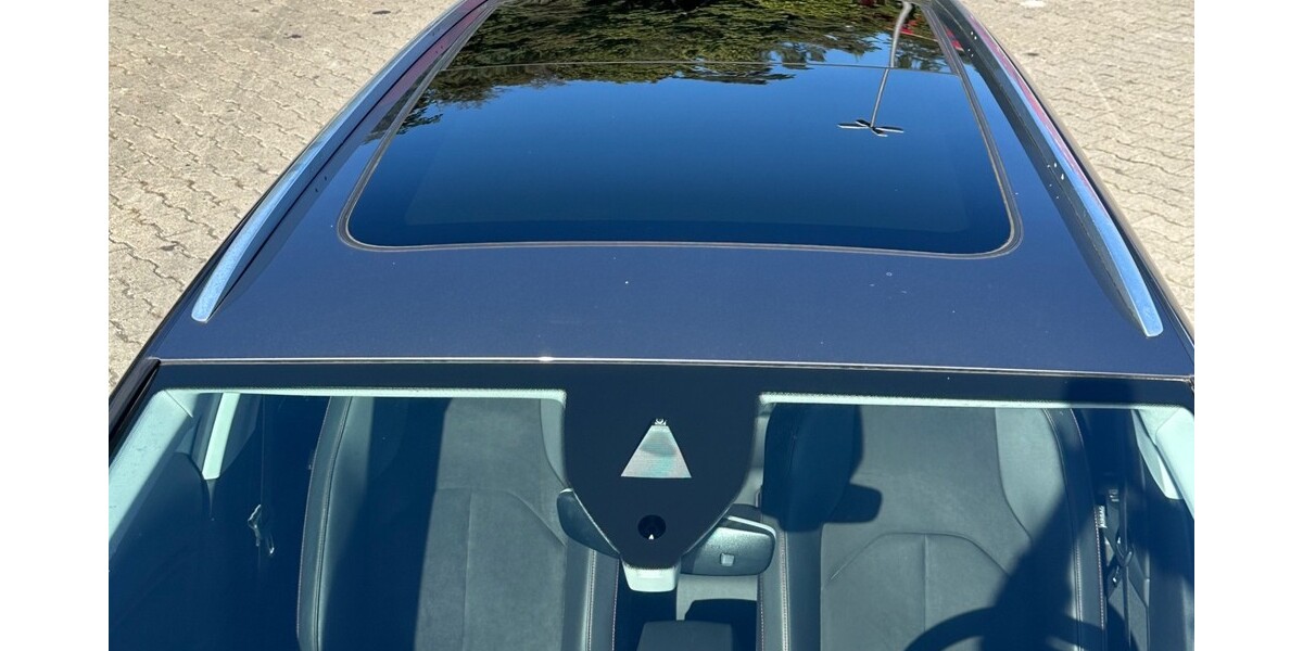 Seat Leon ST 52.000 km 15.500 € Berlin 10178