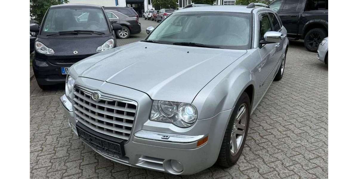 Chrysler 300C 276.500 km 6.790 € Berlin 12277