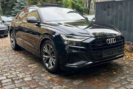 Audi Q8 151.200 km 47.500 € Berlin 12103