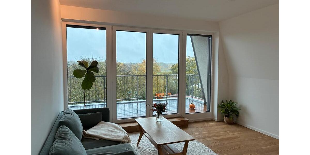 Dachgeschoßwohnung Potsdam - 4 Zimmer, 134 m&sup2;, 2.895&euro; | Angebot:24506201