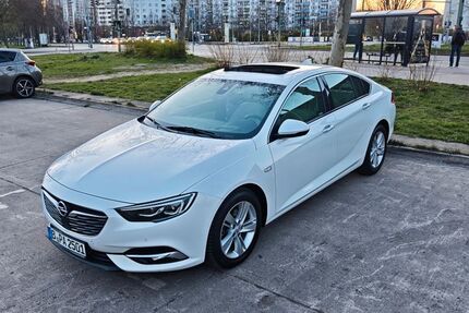 Opel Insignia 106.591 km 13.800 &euro; Berlin 13057
