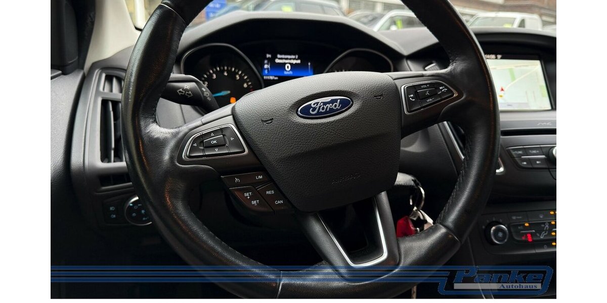Ford Focus 1.0 EcoBoost Business*NAV*RFK*SHZ*Carplay* 111.786 km 7.480 &euro; Berlin 13187