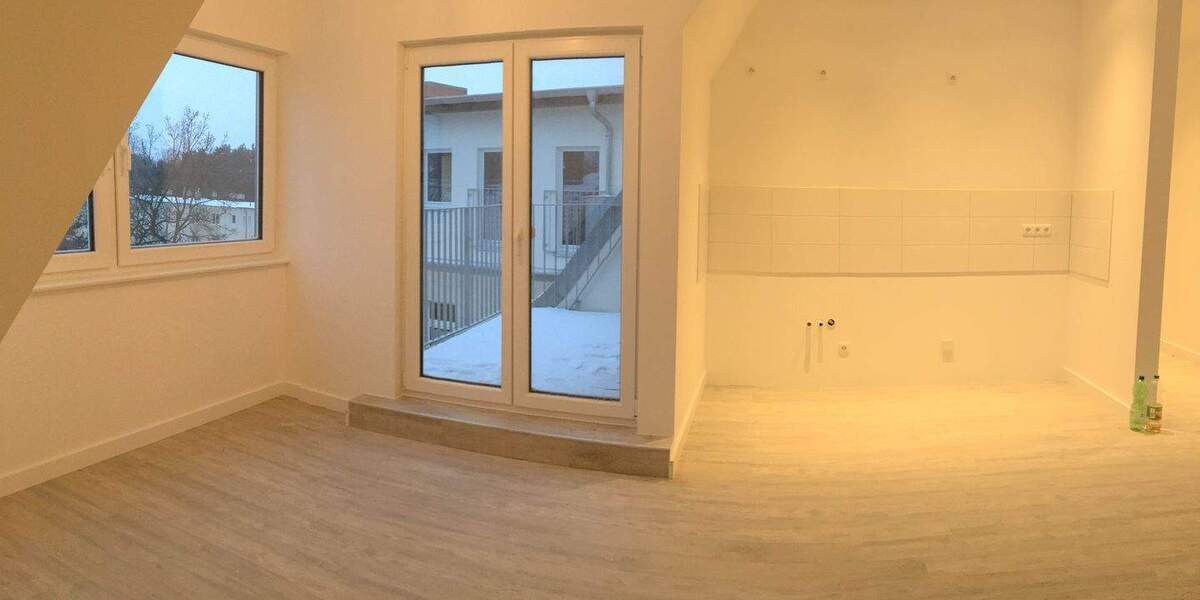 Stilvoller Dachgeschoss-Traum mit zwei Dachterrassen - bezugsfreie 2-Zimmer-Wohnung in Berlin-Grünau 2 zimmer