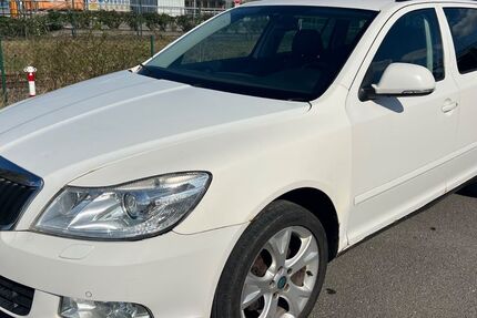 Skoda Octavia 235.000 km 3.950 &euro; Berlin 12057