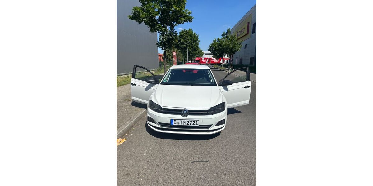VW Polo 106.000 km 10.800 &euro; Berlin 12459