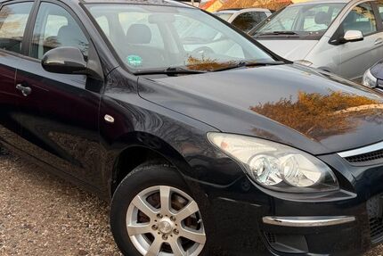 Hyundai i30 140.360 km 4.290 &euro; Berlin 13089