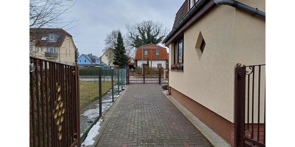 Mehrfamilienhaus, Wohnhaus Schöneiche bei Berlin - 11 Zimmer, 269 m&sup2;, 990.000&euro; | Angebot:26538571