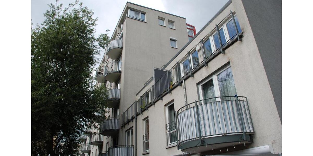 Erdgeschoßwohnung Berlin Charlottenburg-Wilmersdorf - 2 Zimmer, 46 m&sup2;, 250.000&euro; | Angebot:26109394