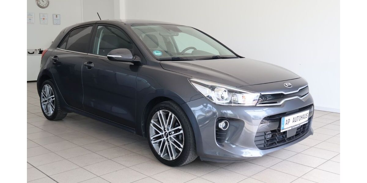 Kia Rio 109.707 km 9.490 &euro; Schöneiche bei Berlin 15566