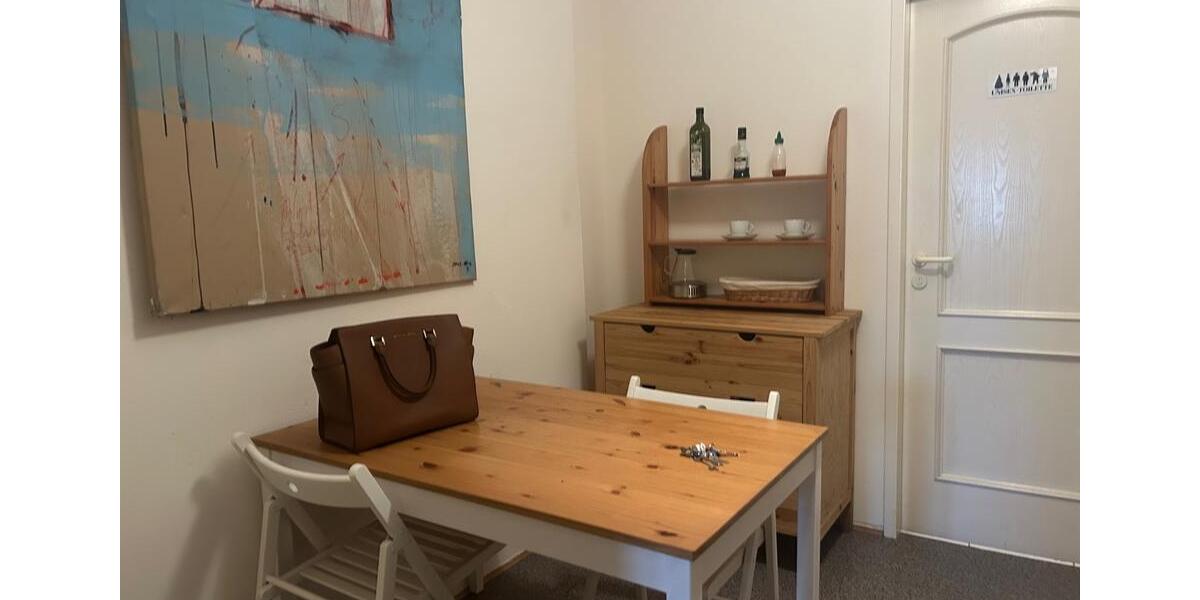 Etagenwohnung Berlin Tempelhof-Schöneberg - 1 Zimmer, 14 m&sup2;, 510&euro; | Angebot:26004811