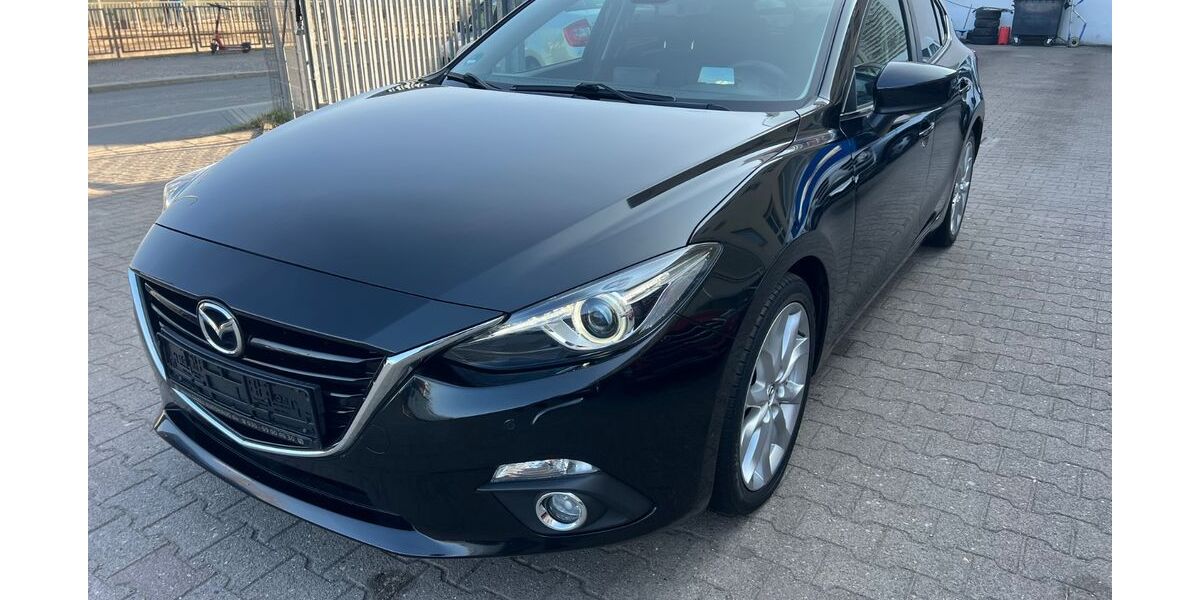 Mazda 3 141.000 km 7.790 &euro; Berlin 13581