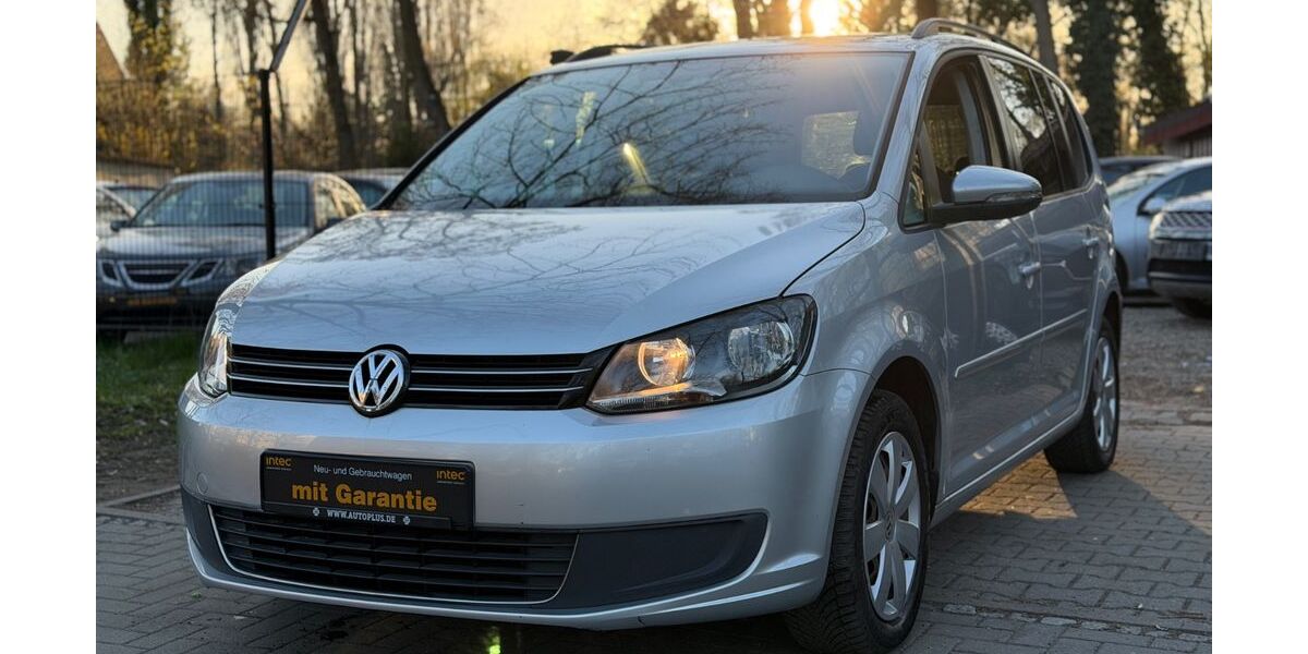 VW Touran 145.000 km 6.999 &euro; Berlin 12347
