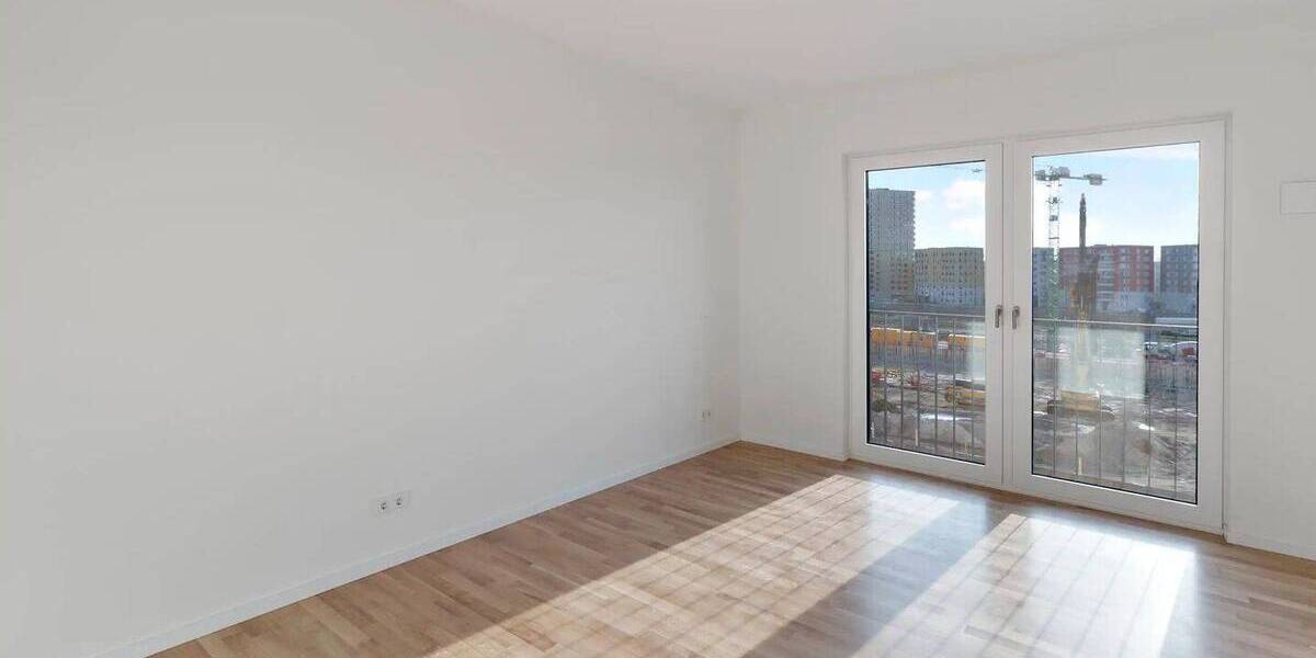 Etagenwohnung Berlin Mitte - 3 Zimmer, 83 m&sup2;, 1.971&euro; | Angebot:26555101