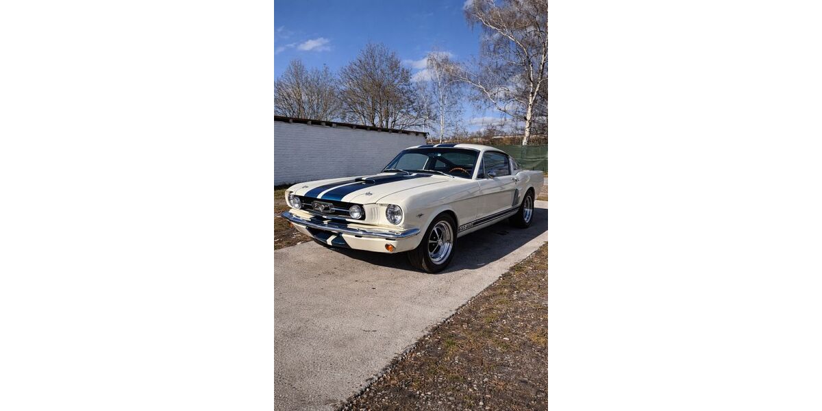 Ford Mustang 13.000 km 99.500 &euro; Berlin 14167