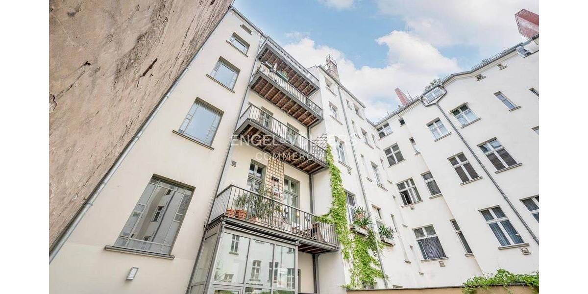 Denkmalgeschütztes Wohn- und Geschäftshaus im Herzen von Mitte zimmer