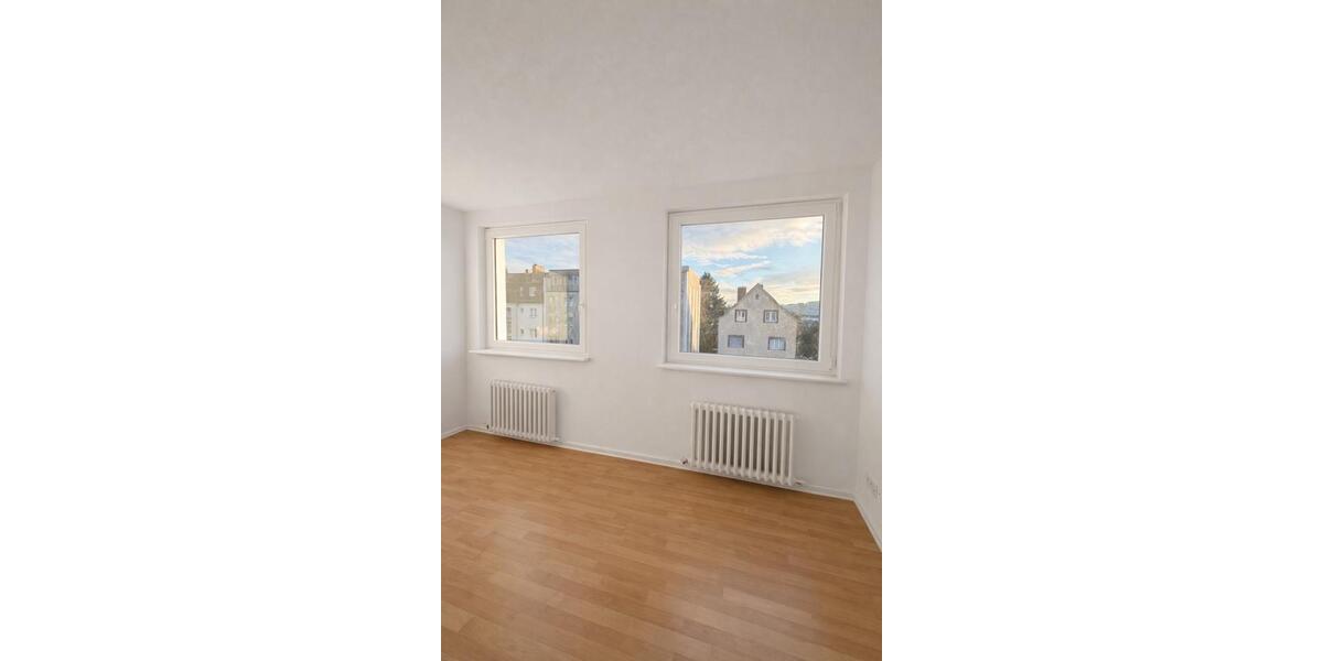 Etagenwohnung Berlin Reinickendorf - 3 Zimmer, 70 m&sup2;, 1.500&euro; | Angebot:24864815