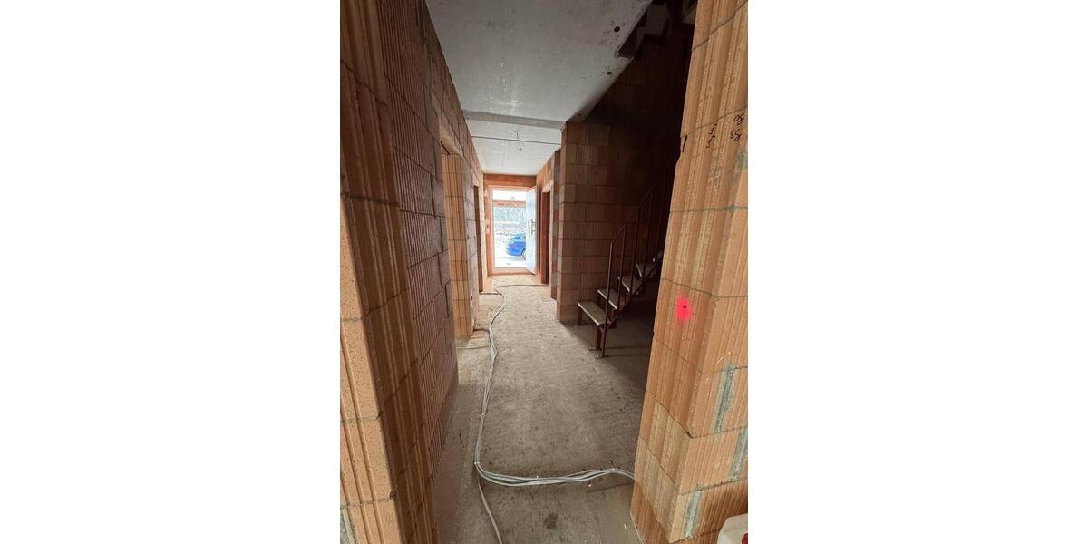 Doppelhaushälfte Ludwigsfelde - 5 Zimmer, 144 m&sup2;, 2.479&euro; | Angebot:24663188